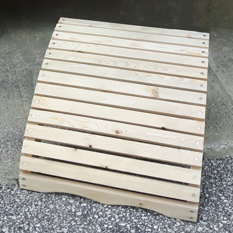 Cedar Foot rest